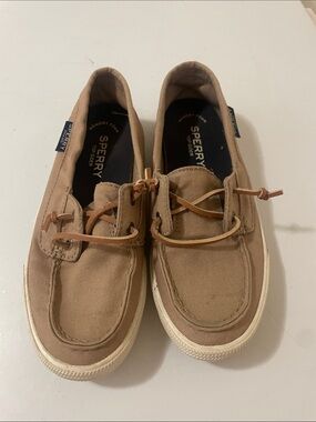Sperry Women’s Tan Canvas Boat Shoes with Leather Laces